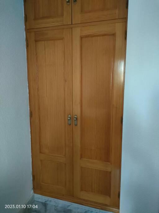 Habitacion Privada, Luminosa Y Bien Comunicada Madrid Kültér fotó